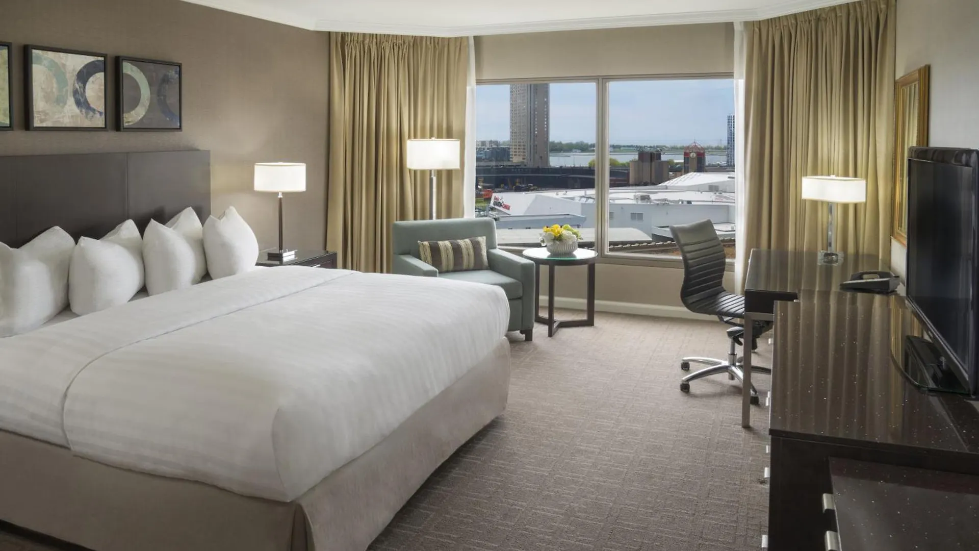 Intercontinental Toronto Centre By Ihg Hotel