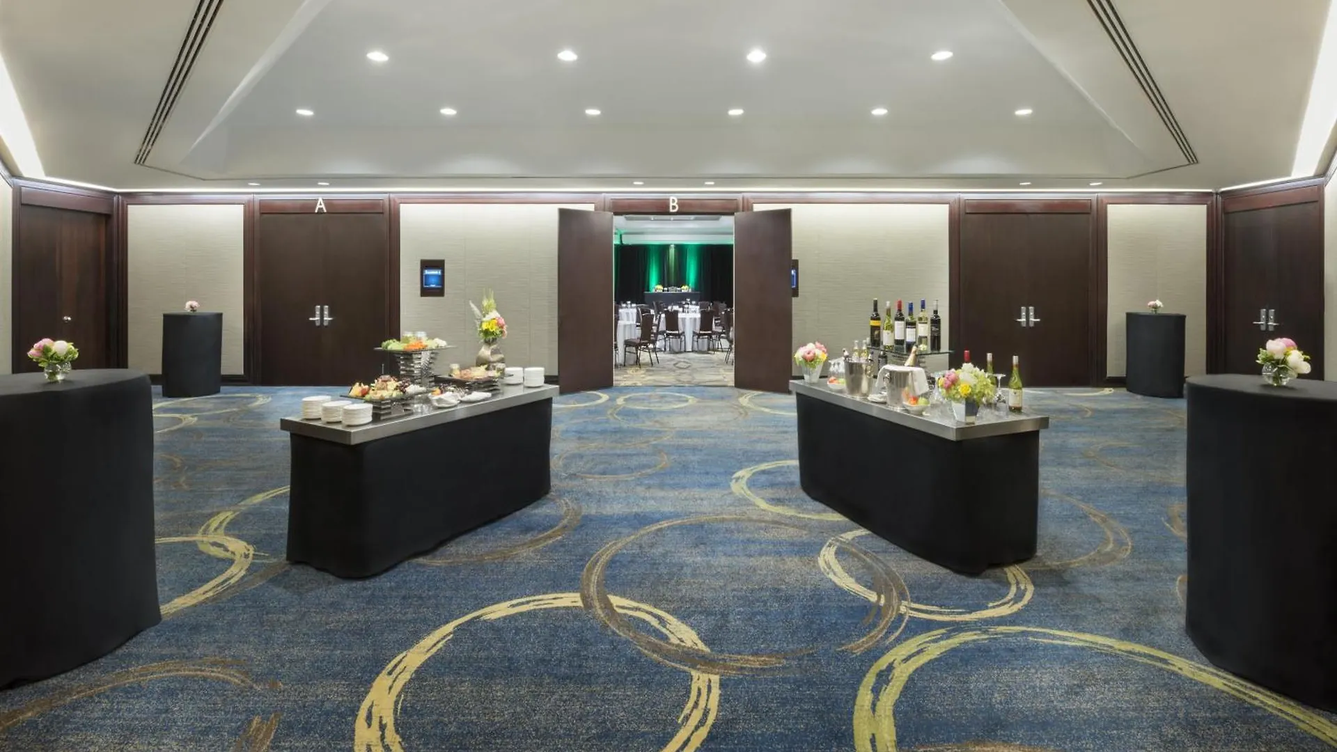 Intercontinental Toronto Centre By Ihg Hotel